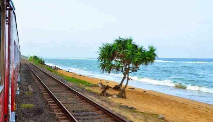 colombo to galle train tour