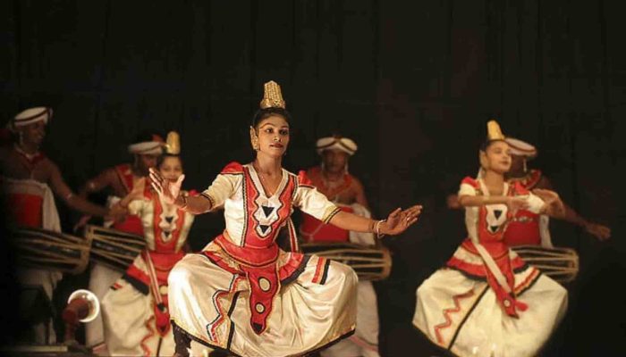 Kandyan-dance