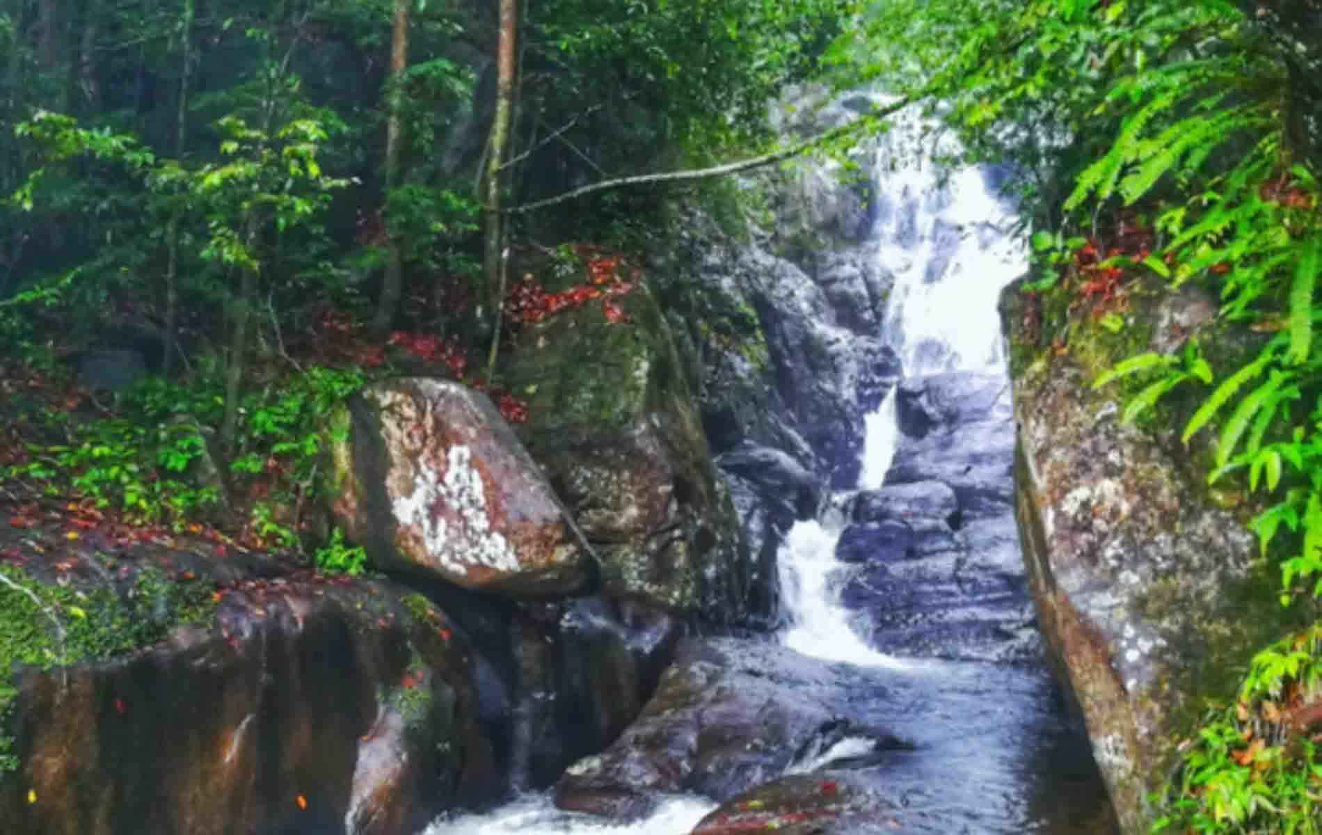 Neluwa Duwili Ella Falls