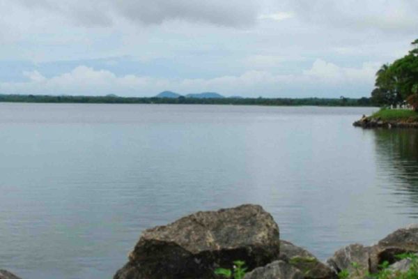 Visit Parakrama Samudraya