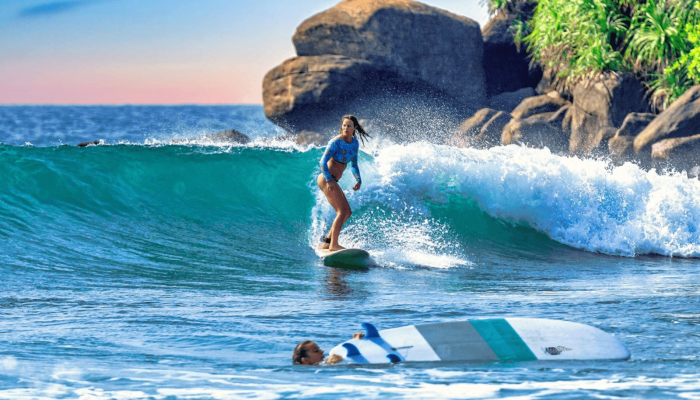 Surfing_mirissa_beach