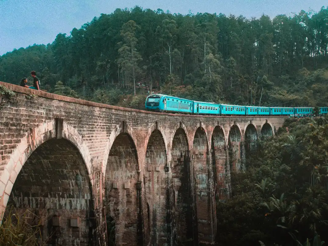 Ella and Nine Arch Bridge